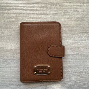 Passport/Card Holder